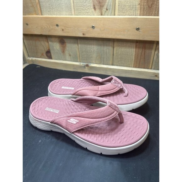 Skechers Go Walk Pink Flip Flop Sandals Size 9 Lightweight Comfortable - Picture 1 of 7